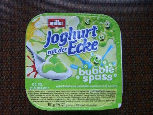 Müller Joghurt mit der Ecke Bubble Spaß